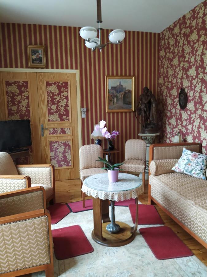 Villa La Maison de Mireille à Le Puy-en-Velay Extérieur photo